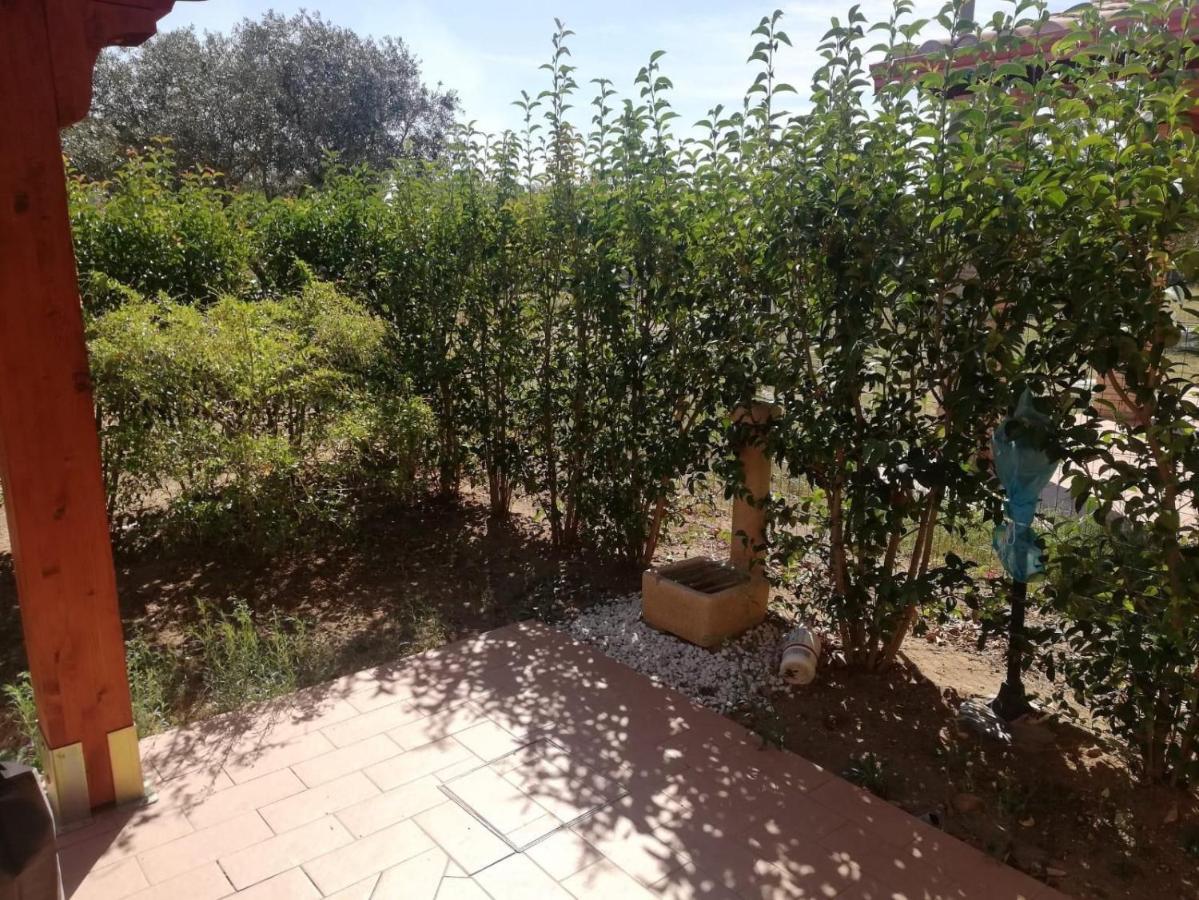 Casa Malo' Villa Ovile la Marinella Exteriör bild
