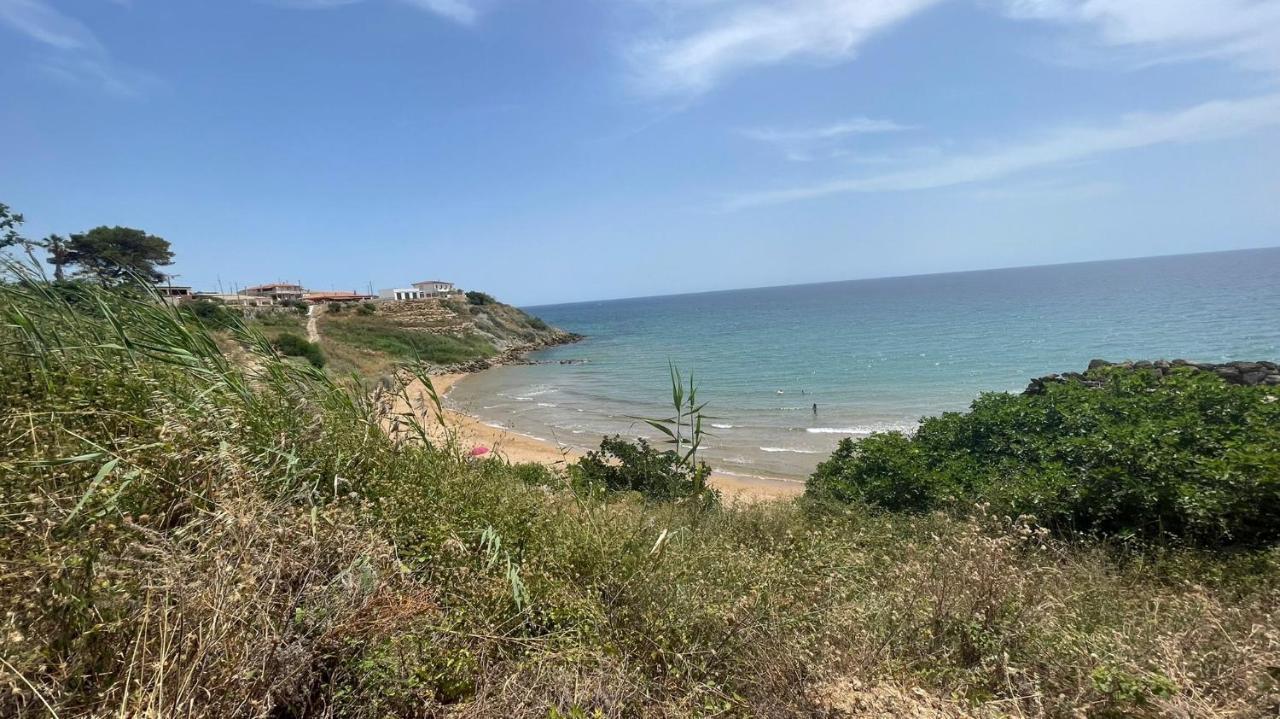 Casa Malo' Villa Ovile la Marinella Exteriör bild