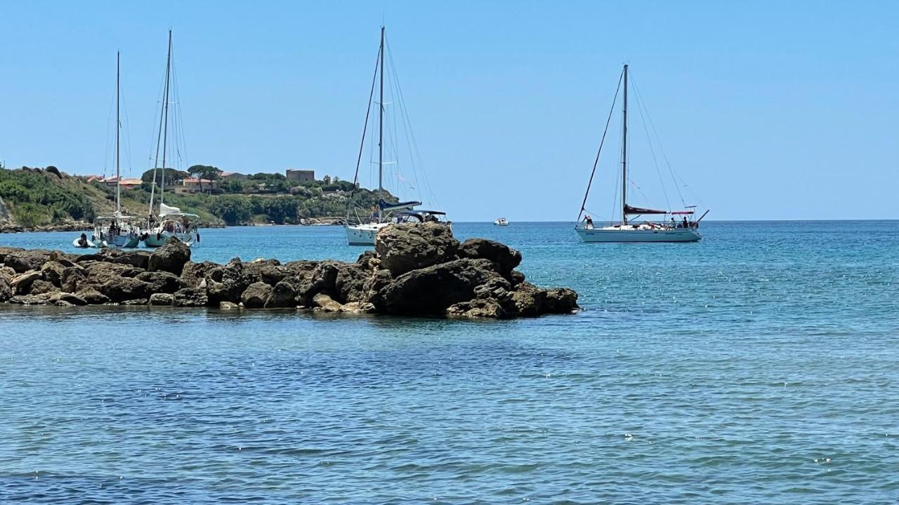 Casa Malo' Villa Ovile la Marinella Exteriör bild