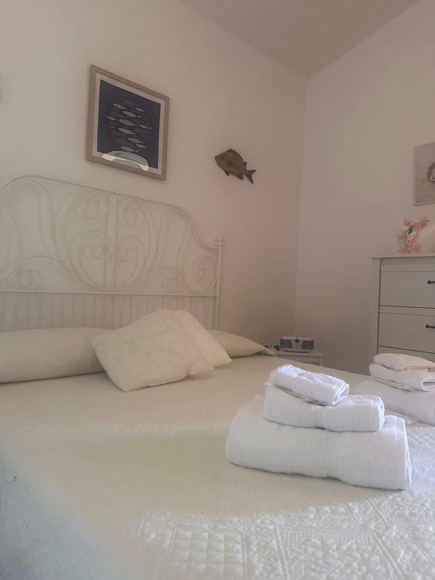 Casa Malo' Villa Ovile la Marinella Exteriör bild