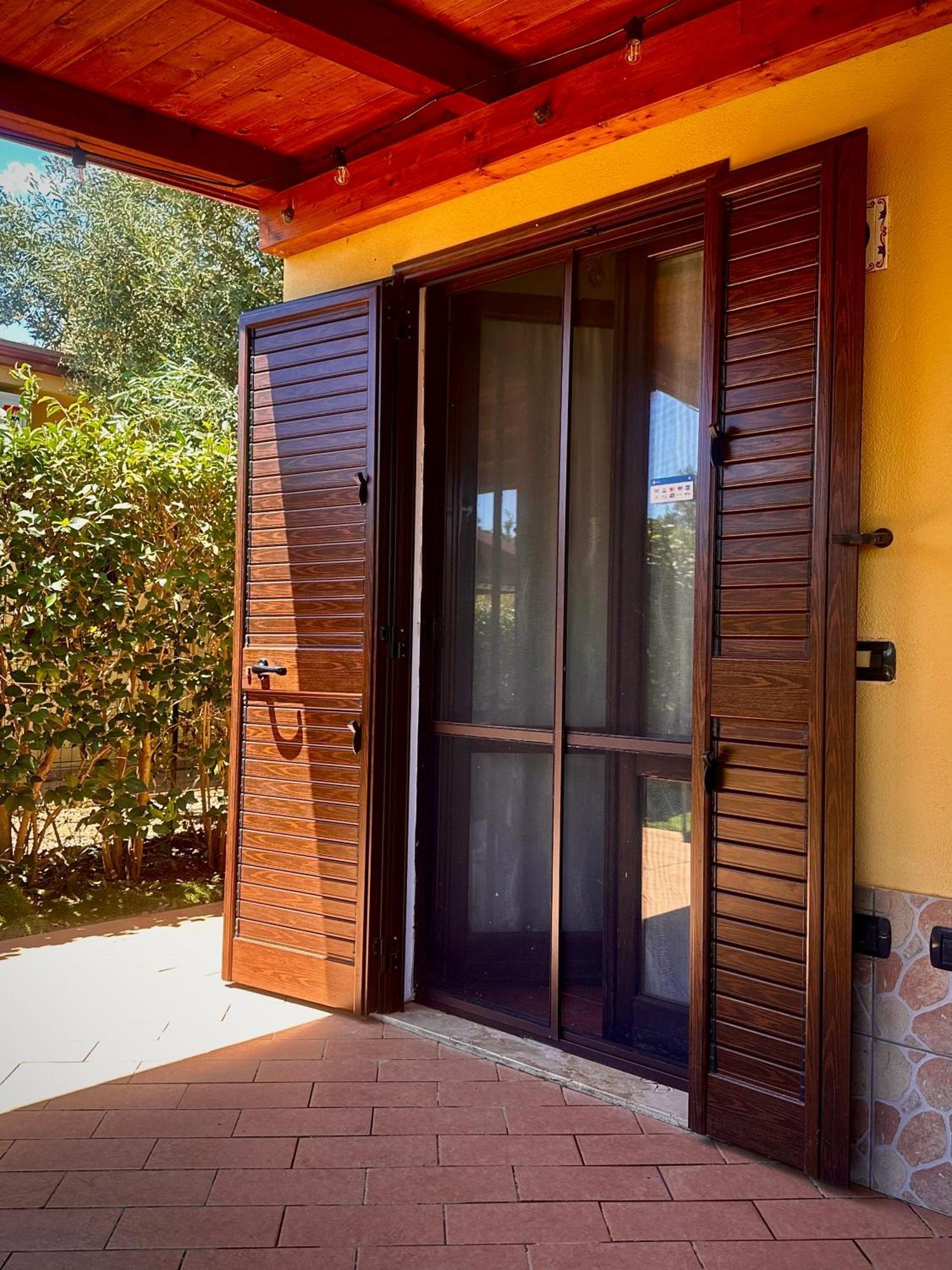 Casa Malo' Villa Ovile la Marinella Exteriör bild